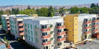 Detal architektury i nowoczesne mieszkania